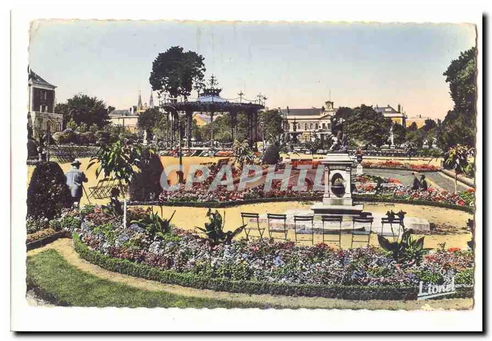 Jardim público — vista panorâmica com quiosque e fonte — editor Liond, número de série não visível - Frente