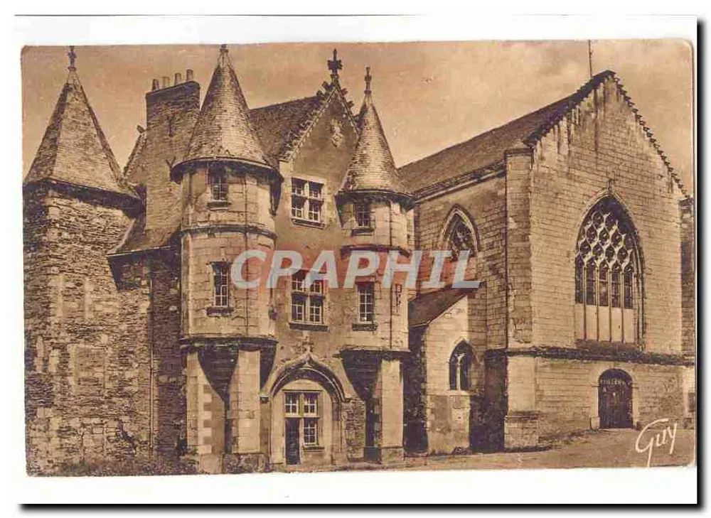 Schloss de la Motte — allgemeiner Blick — Guy - Vorderseite