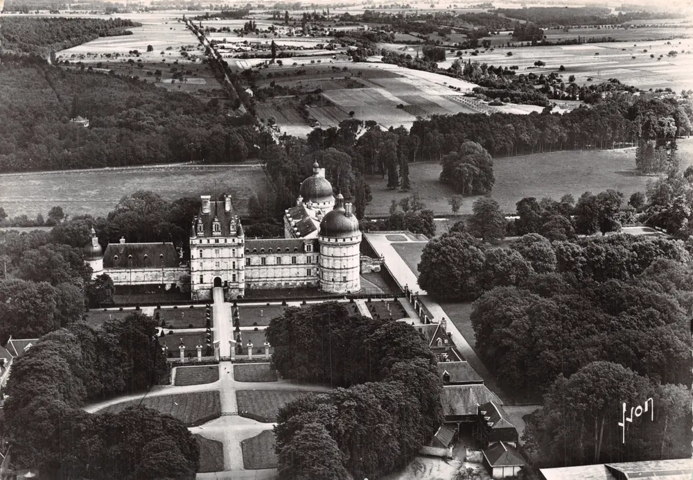 Castillo de Valençay — vista aérea — Éditions Valençay - Anverso