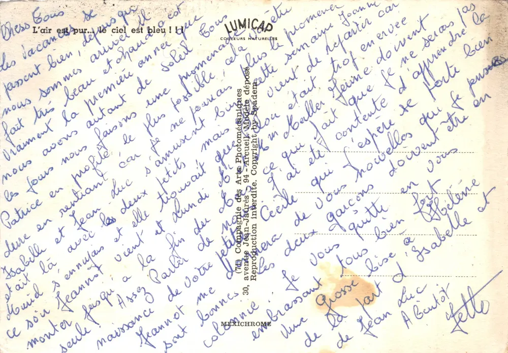 Céu azul — cena de passeio — editor LUMICAD - Verso