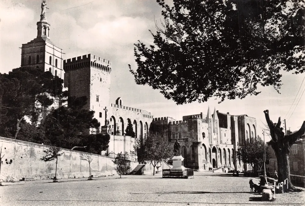 Avignon (Vaucluse) — Hauptfassade des Palais des Papes — Les Éditions d'Art, Paris - Vorderseite