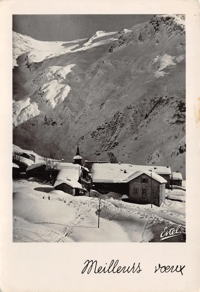 Gute Wünsche — schneebedecktes Dorf in den Alpen — Estel - Vorderseite
