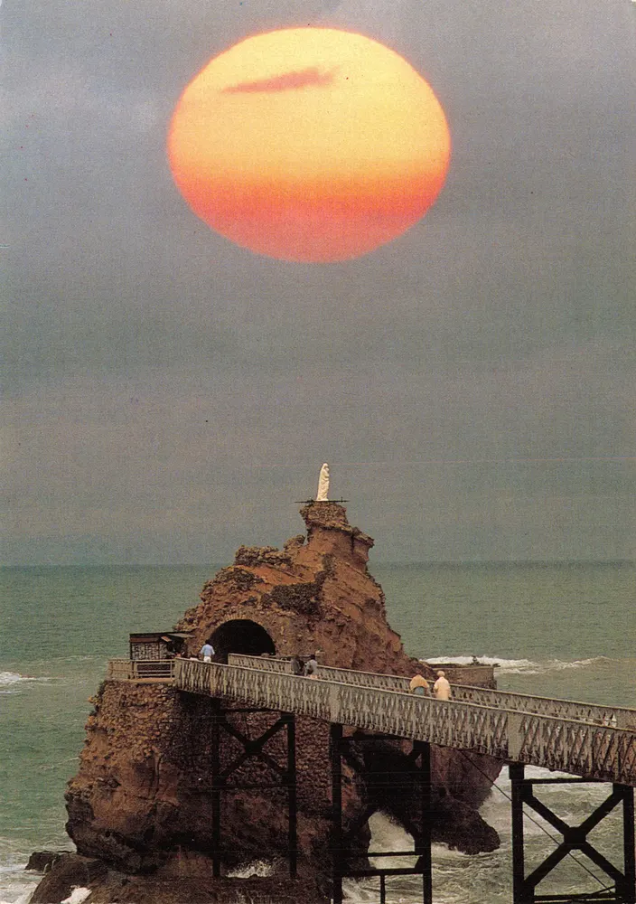 Biarritz — Sonnenuntergang auf dem Felsen der Jungfrau — Éditions LAVIELLE - Vorderseite