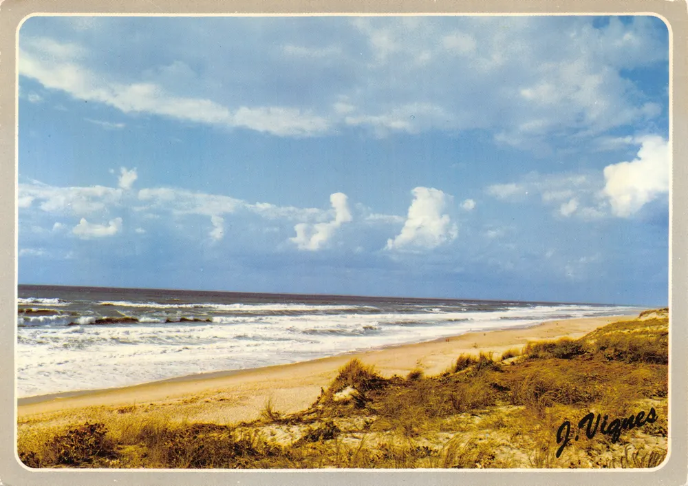 Strand der Küste Aquitaniens — Aussicht auf das Meer und Dünen — J. Vignes - Vorderseite