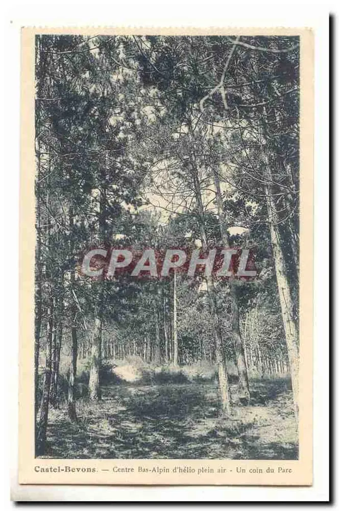 Castel-Bevon — Centre Bas-Alpin d'hélio plein air — Ein Eckbereich des Parks - Vorderseite