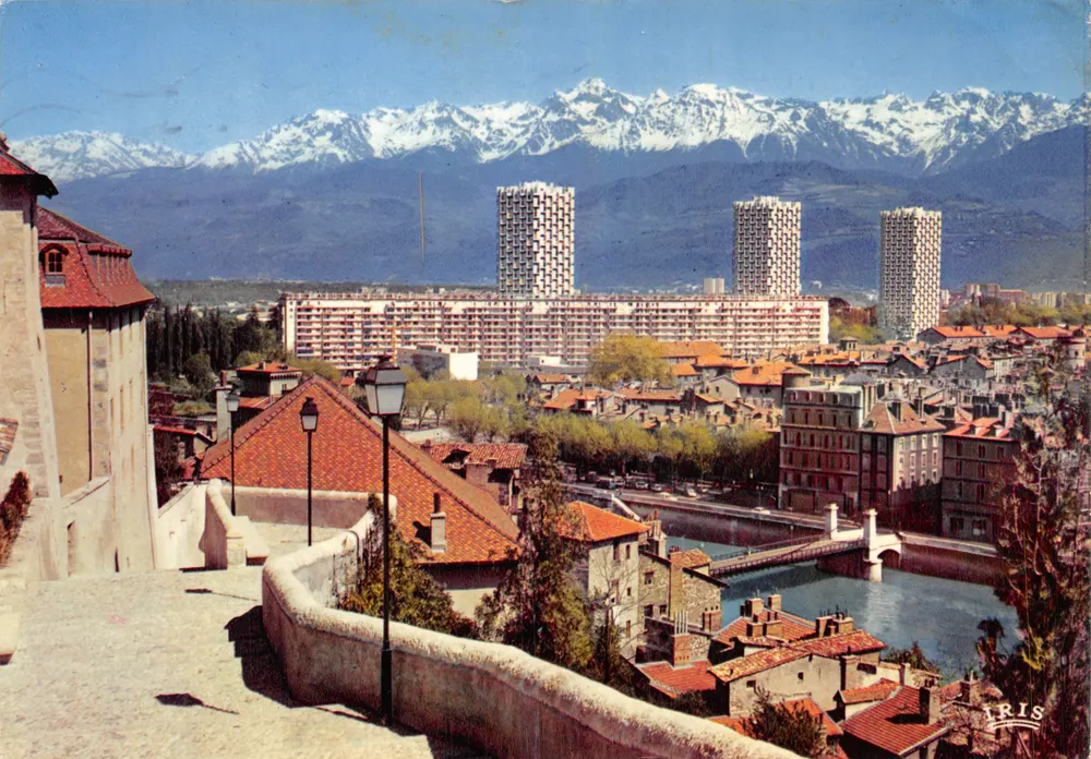 Grenoble — General View Chain of Belledonne — Éditions IRIS - Front