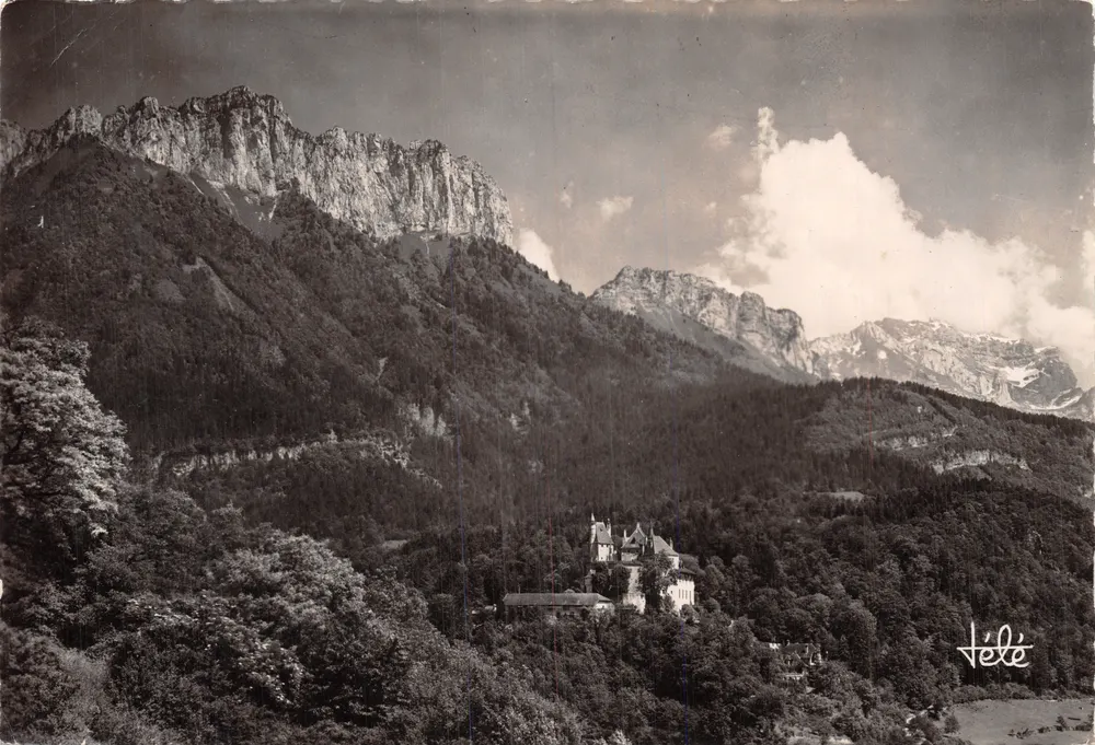 Château de Menthon — Dents de Lanfon (1813 m) — Éditions T.N.E. Imp. du Bd. Léon Blanc - Recto