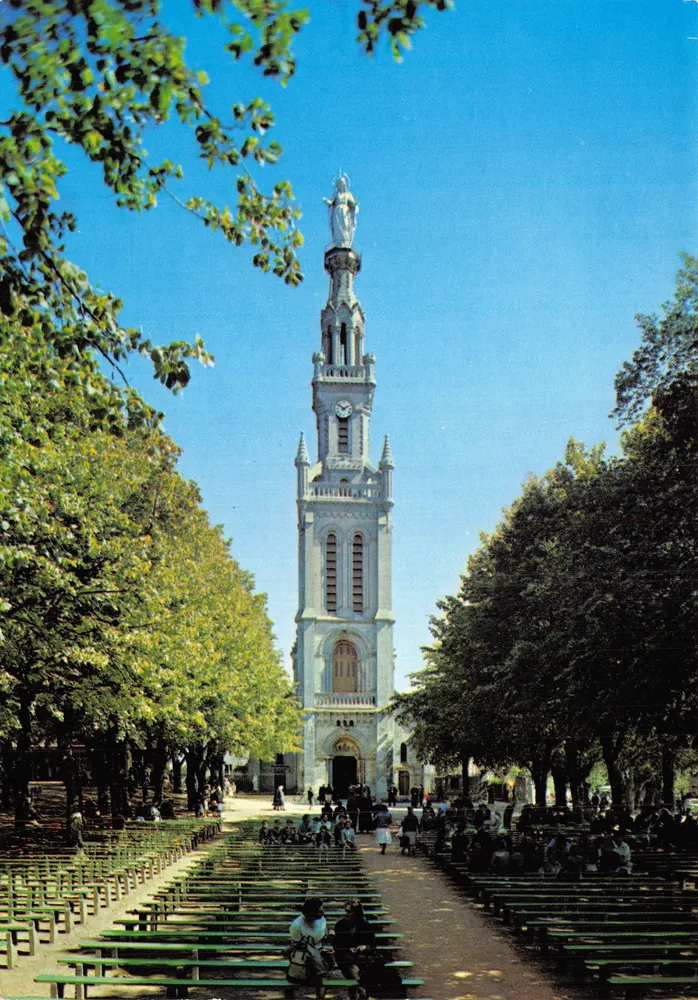 Pèlerinage à Notre-Dame de Sion — Colline de Sion (Lorraine) — Édition EIV - Recto