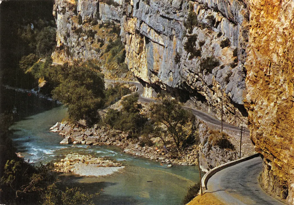 Gorges du Verdon — Défilé de Carejuan — Éditions Offset Color - Recto