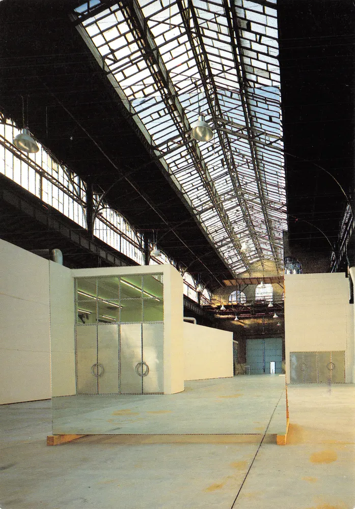 Geschäft — Inneninstallation — Centre National d'Art Contemporain de Grenoble - Vorderseite
