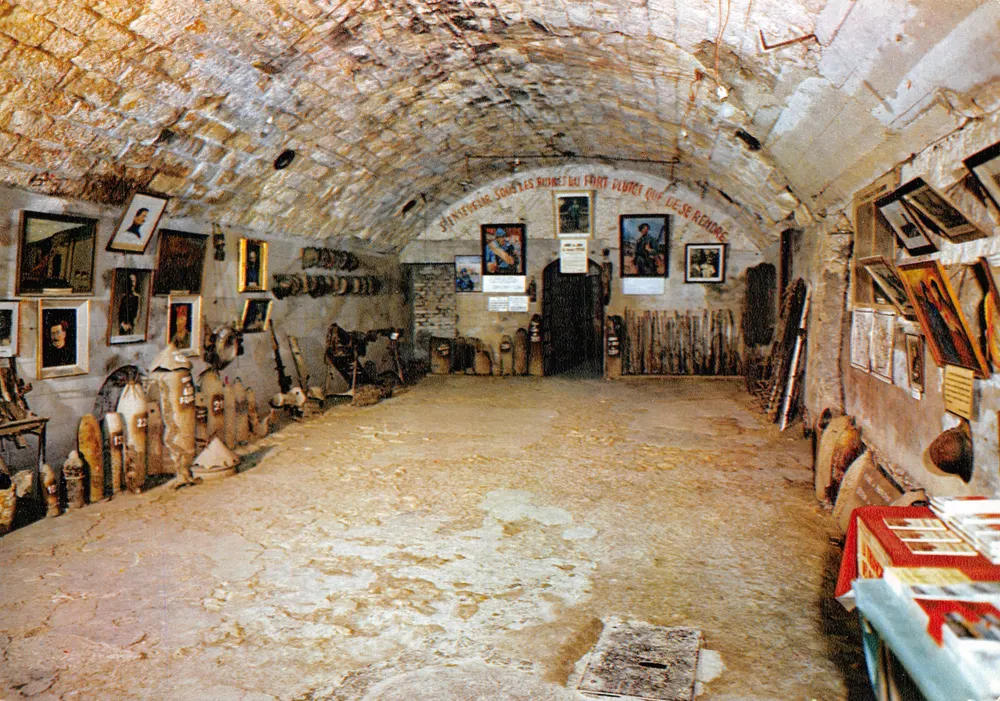 Intérieur du fort de Douaumont — musée — Éditions du Fort de Douaumont n°2 - Recto
