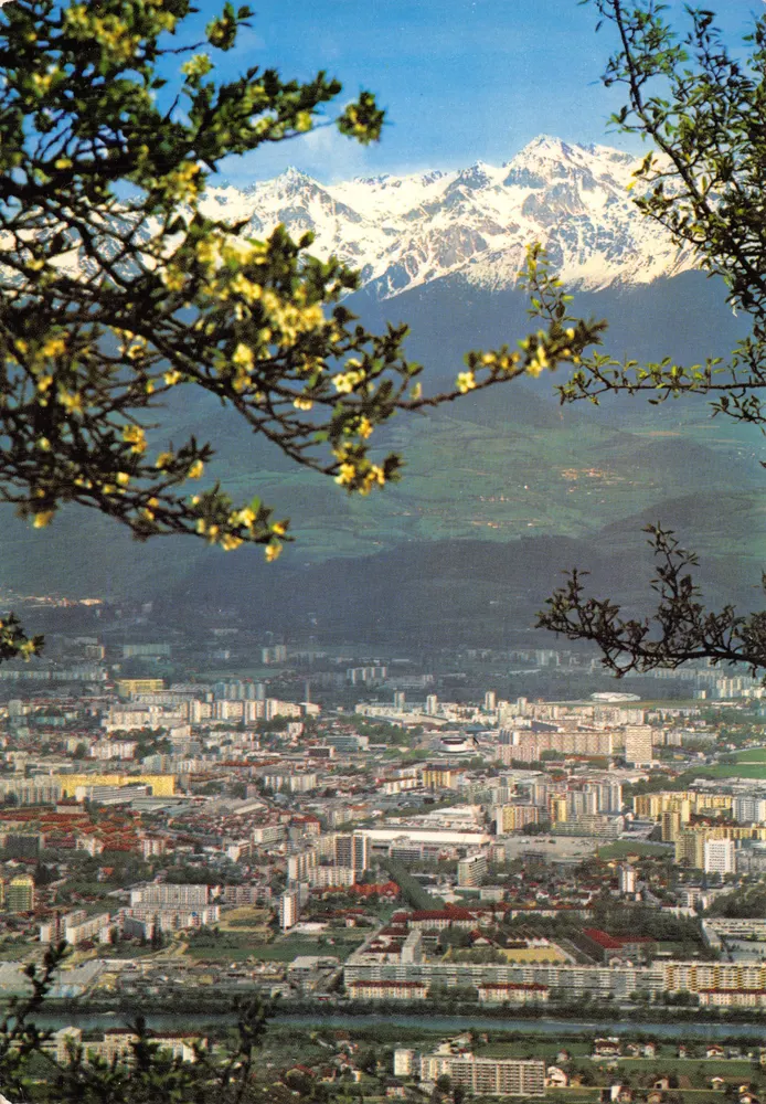 Grenoble — Teilansicht und Kette Belledonne — Verlag SPADEME - Vorderseite