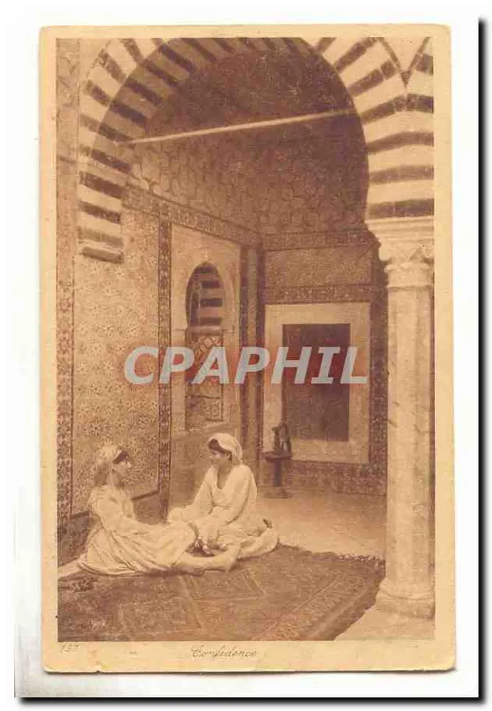 Duas mulheres em traje oriental — interior de riad — Confidance, n° 137 - Frente