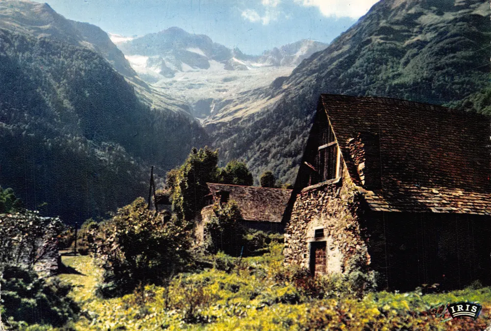 Les Pyrénées — Vale do Lys — editor IRIS, n° 65/120 - Frente