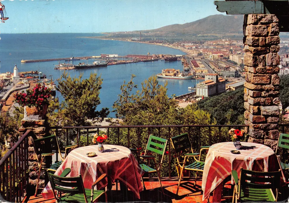 Malaga — Teilansicht von Gibralfaro — Verlag Beascoa, Nr. 903 - Vorderseite