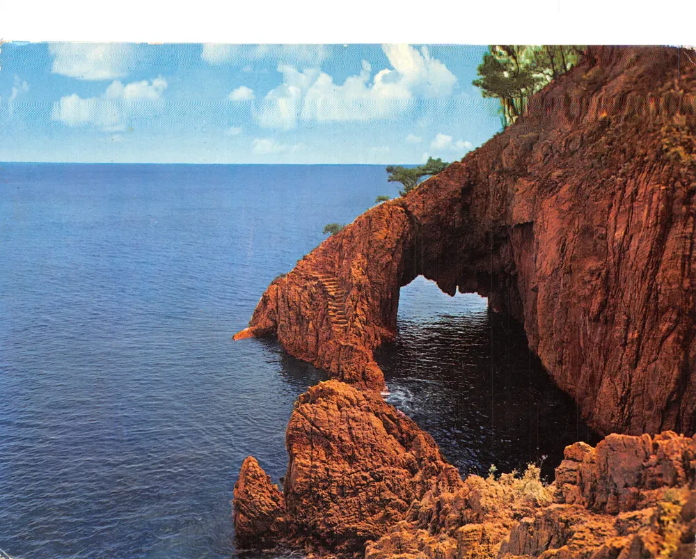 Die roten Felsen - Die Höhle von Gardanne — Editions GILLET, Nr. 376 - Vorderseite