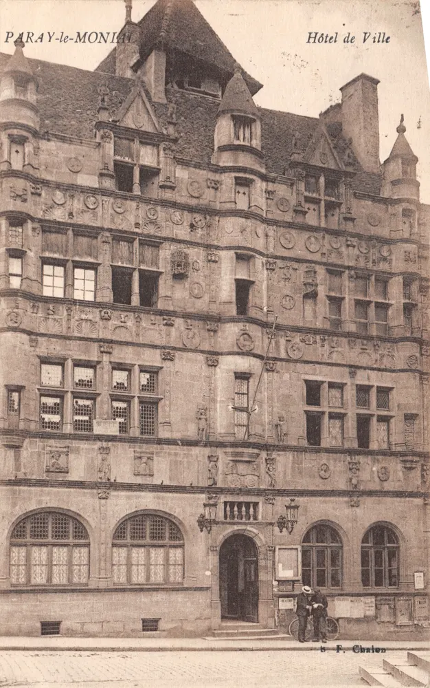 Paray-le-Monial — Rathaus — Verlag F. Chaîlon - Vorderseite