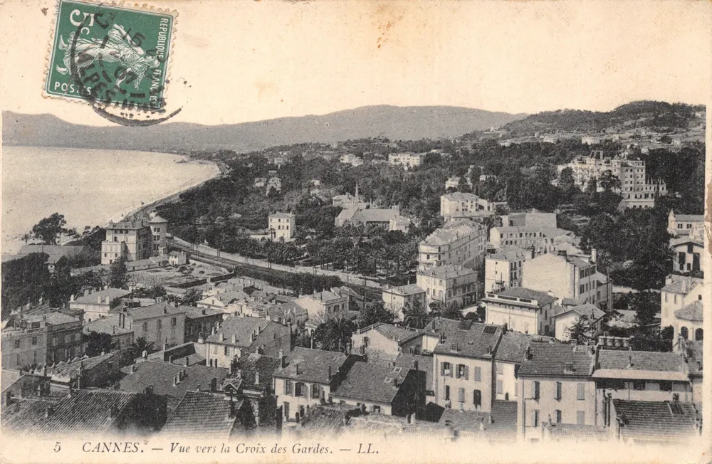 Cannes — Uitzicht richting Kruis van de Gardes — LL - Voorkant