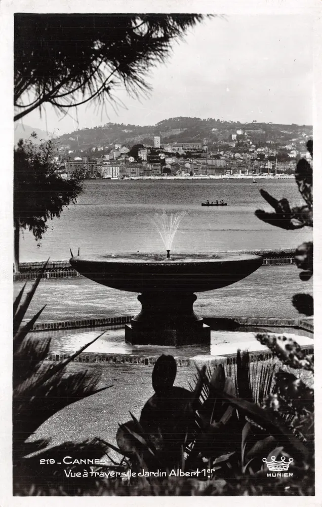 Cannes — Ansicht durch den Garten Albert 1. — Verlag MUNIER, Nr. 219 - Vorderseite