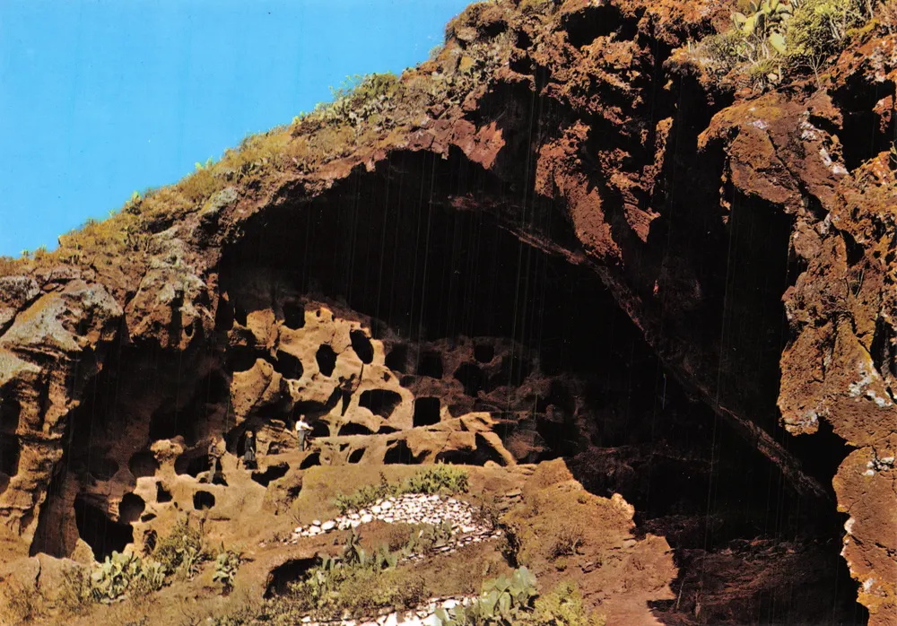 Cenobio de Valerón — Höhle mit Felsunterkünften — Verlag GLOBAL TRADERS, Nr. I.301 - Vorderseite