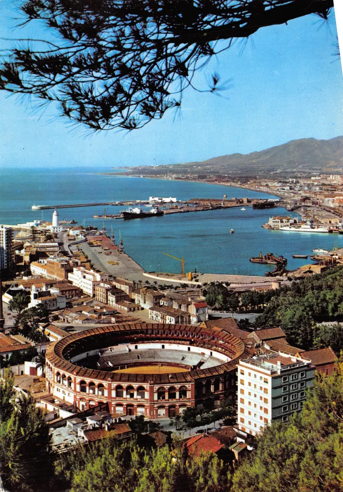 Malaga — Teilansicht von Gibralfaro — Verleger BEASCOA, Nr. 1053 - Vorderseite
