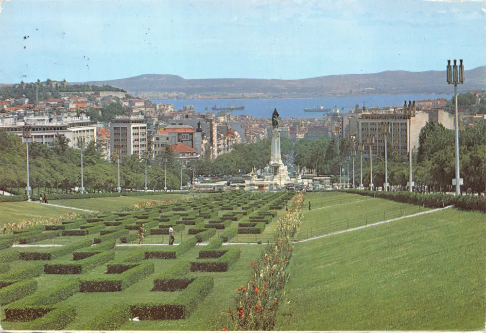 Parc Eduardo VII — vue panoramique avec monument central — Édition GRAPE - Recto