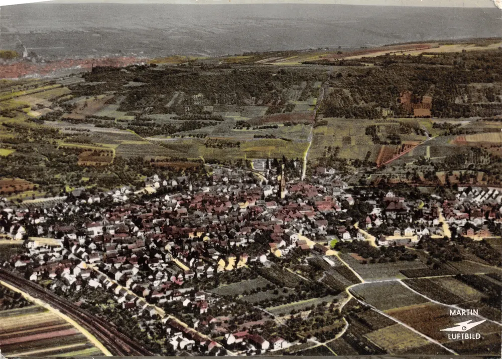 Gau-Algesheim — farbige Luftaufnahme — Martin Luftbild - Vorderseite