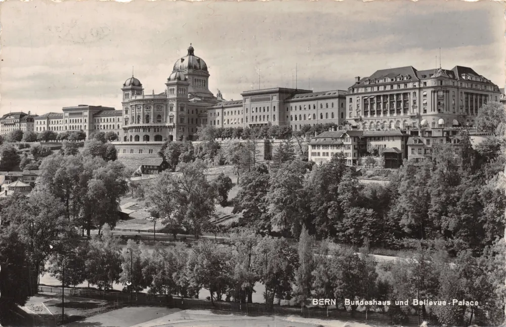 Bern — Ansicht des Bundeshauses und des Bellevue-Palastes — Edition L. TARDY - Vorderseite