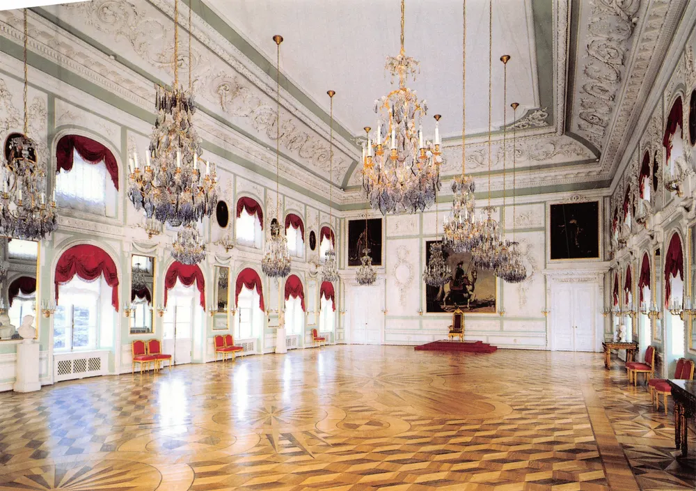 Salle du Trône — Salle du Trône — éditeur non visible Peterhof - Recto