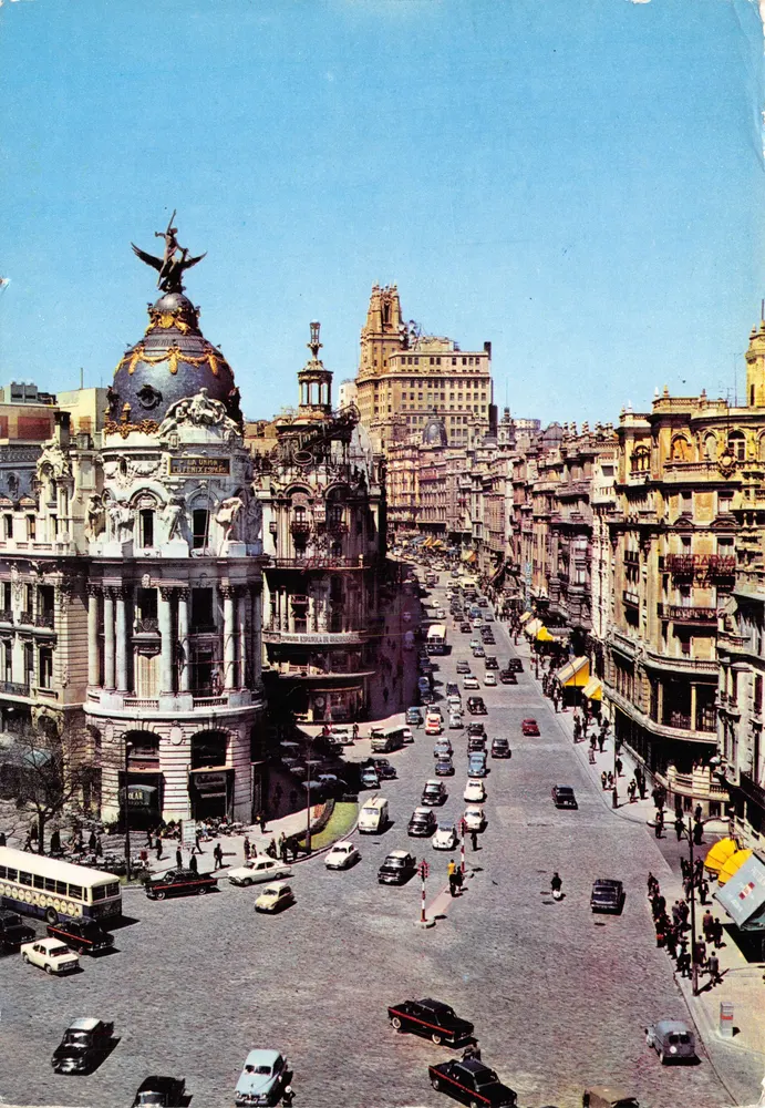 Madrid — Platz der Gran Vía — Verlag Fotocolor Malasaña n° 1006 - Vorderseite
