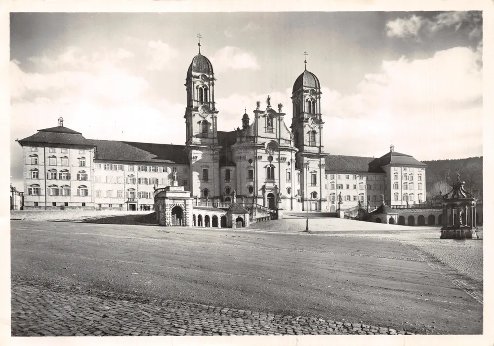 Einsiedeln — Hauptfront des Klosters — W. Marthaler, Stella-Photo - Vorderseite