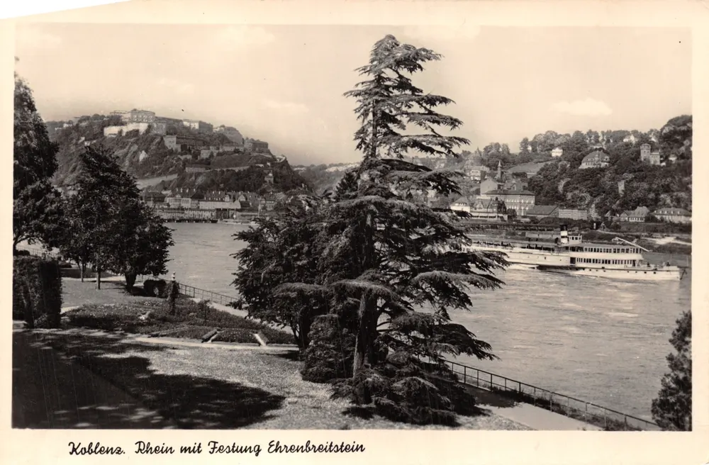 Koblenz — Rhein mit der Festung Ehrenbreitstein — Echic Photographie - Vorderseite