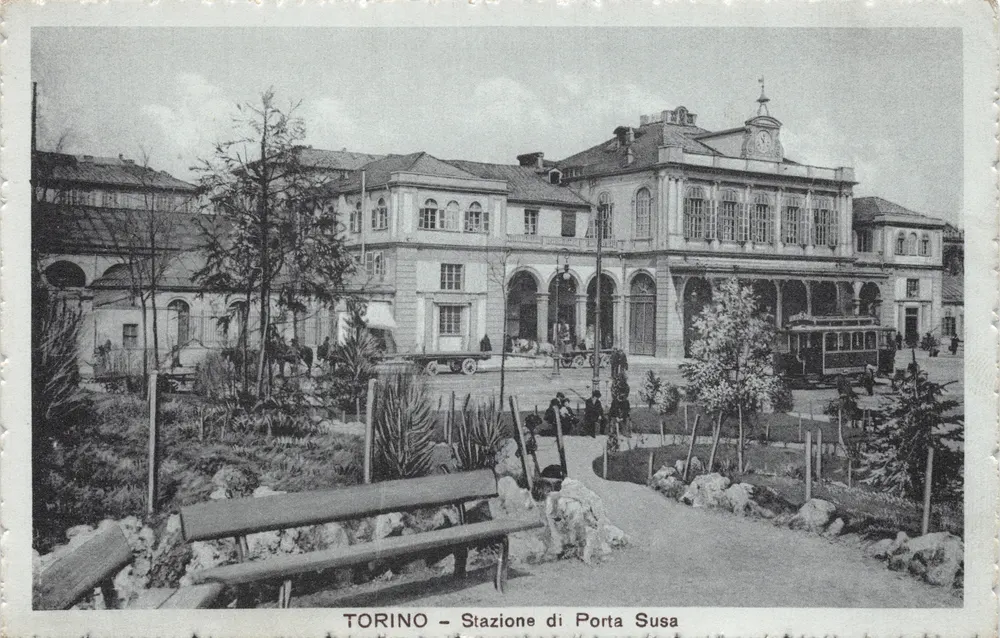 Turin — Bahnhof Porta Susa — Verlag G.M.T. n° 04474 - Vorderseite