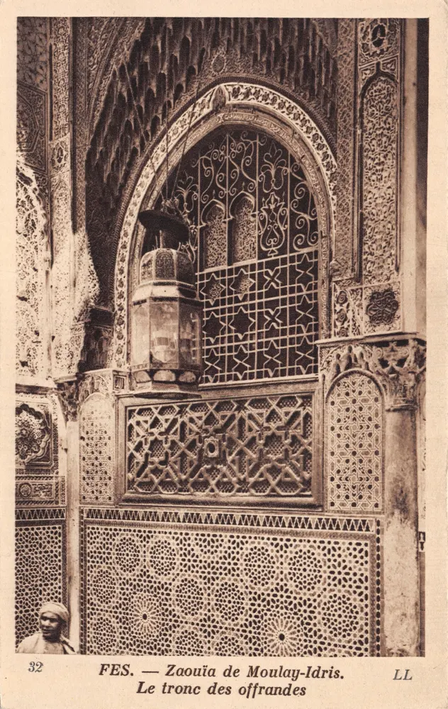 FES. — Zaouïa von Moulay-Idris. Der Trunk der Gaben — Verlag LL, Nr. 32 - Vorderseite