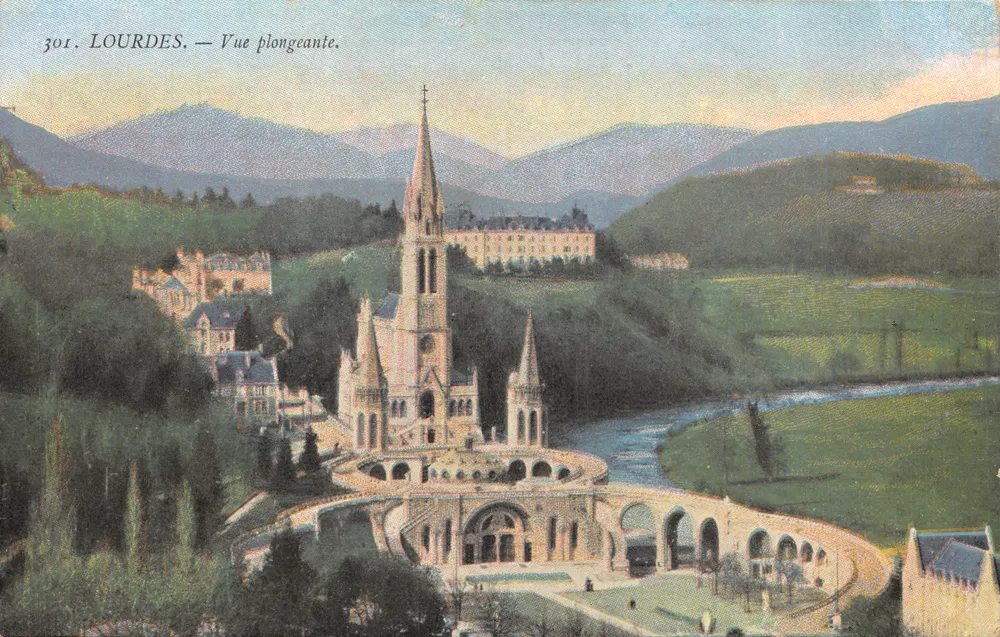 Lourdes — Aufnahmen von oben. — Verlag F. Viron, Nr. 301 - Vorderseite
