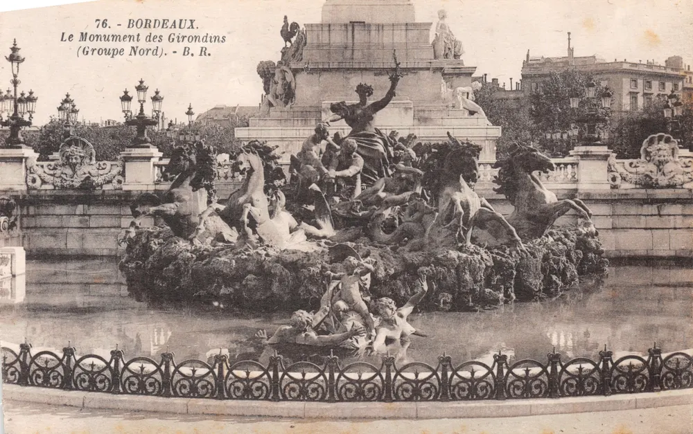Bordeaux — Den Denkmal der Girondins (Nordgruppe) — B.R - Vorderseite