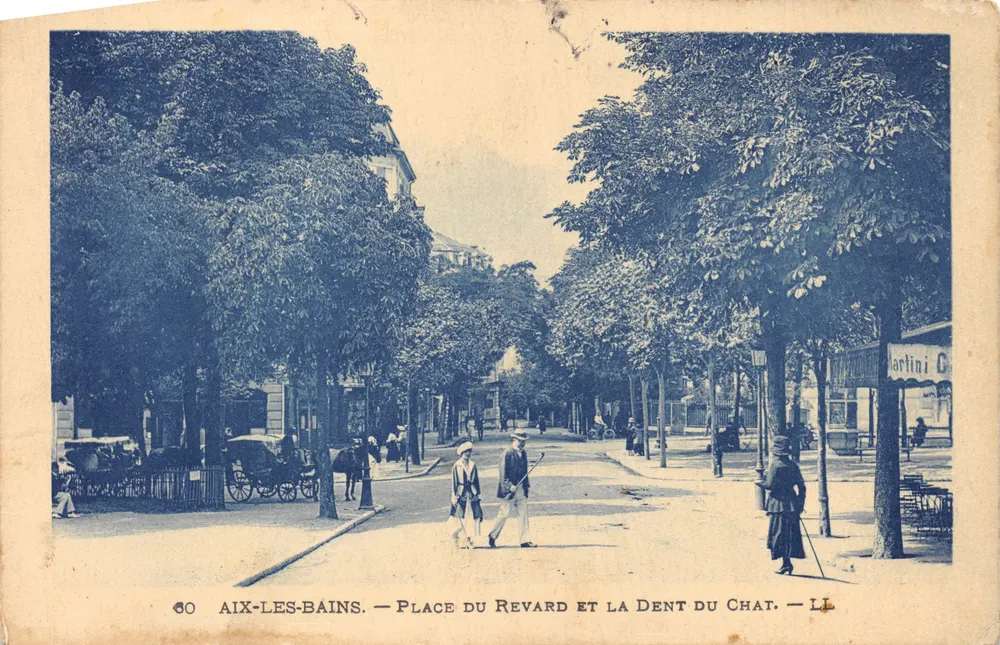 Aix-les-Bains — Place du Revard und die Dent du Chat — Verlag Martini C. n° 60 - Vorderseite