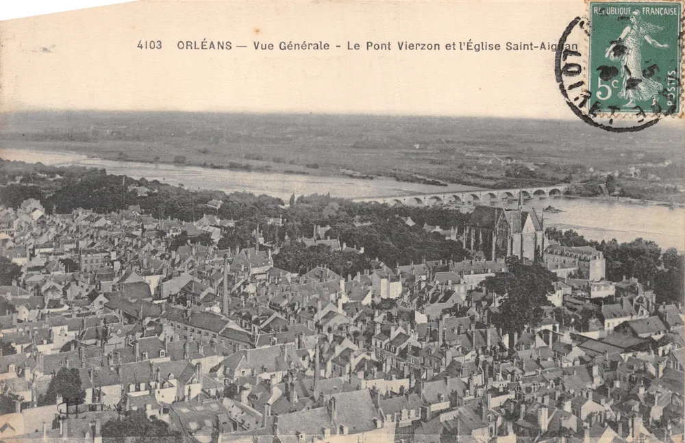 Orléans — Allgemeiner Blick — Die Brücke Vierzon und die Kirche Saint-Aiguan - Vorderseite