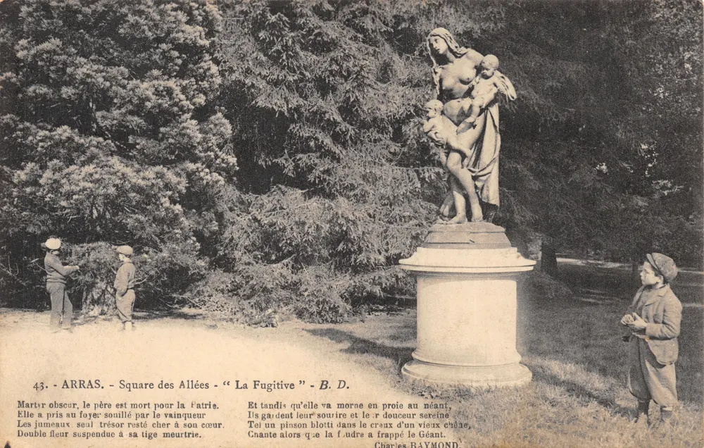 Arras - Square des Allées - Statue de 'La Fugitive' - B. D - 앞면