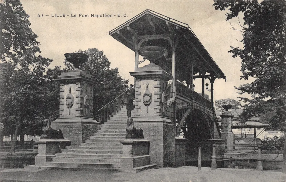 Lille - Le Pont Napoléon — éditeur E. C., n° 47 - आगे