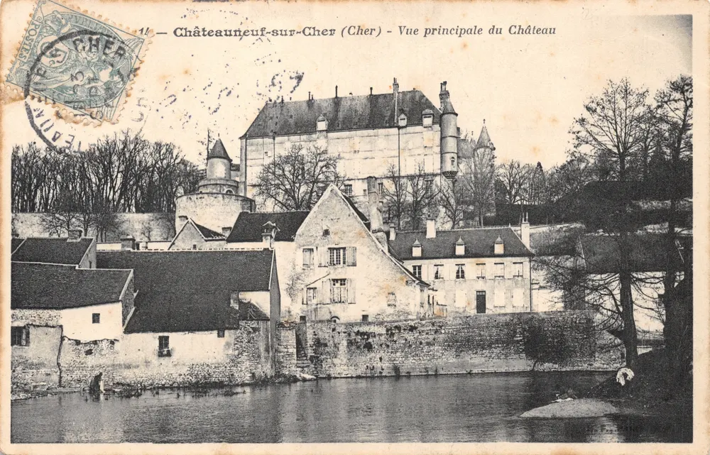 Châteauneuf-sur-Cher (Cher) — Hauptansicht des Schlosses — Verleger: Châteauneuf-sur-Cher, Nr. 11 - Vorderseite