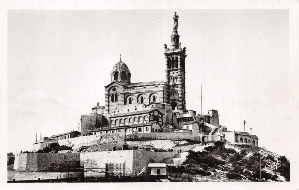 Marseille — Notre Dame de la Garde — Verlag G. A. P. Strasbourg - Vorderseite
