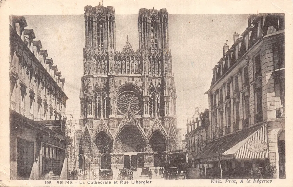 Reims — Die Kathedrale und Rue Libergier — Verlag Prot, zur Régence - Vorderseite