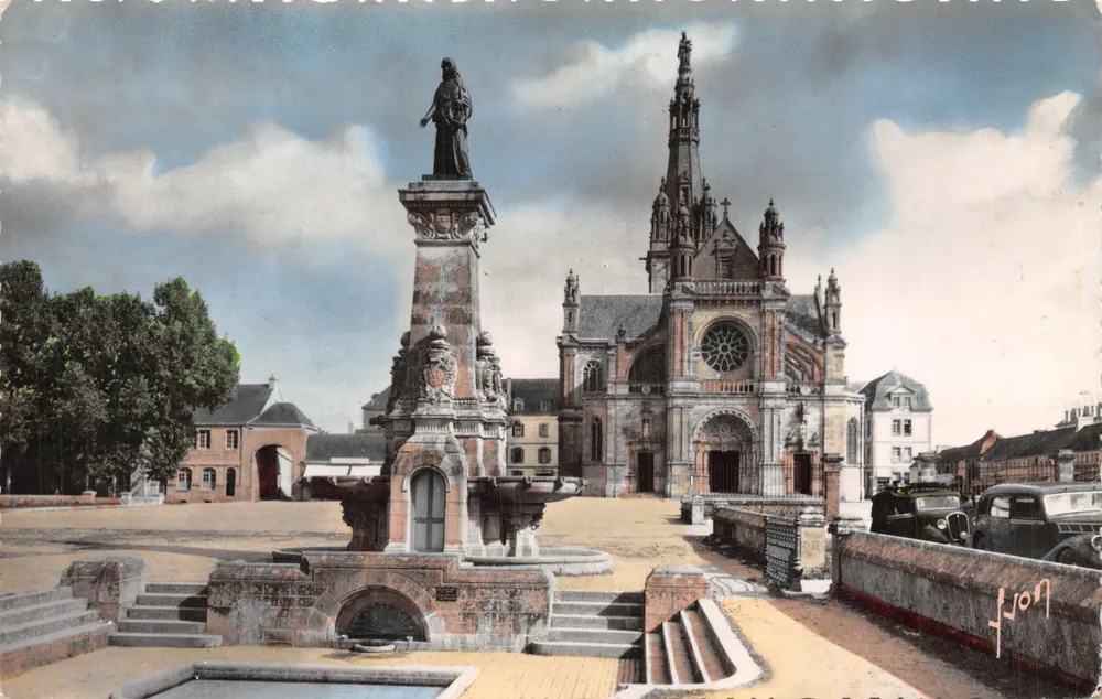 Auray — La Fontaine et la Basilique — Éditions d'Auray - Recto