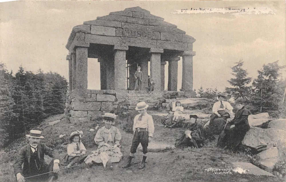 Monument des Museums — Ruinen des alten Tempels in Rennes-le-Château — Verleger 'C. P. M.' - Vorderseite