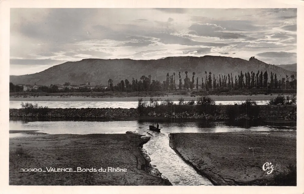 Valence — Bords du Rhône — éditeur Cig - आगे