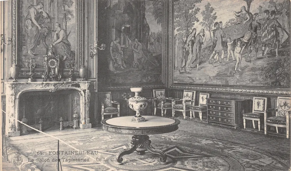 Fontainebleau — Le Salon des Tapisseries — C. L. C. n°14 - Recto