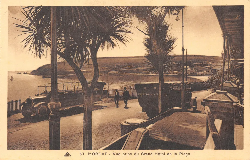 Morgat — Ansicht vom Grand Hotel de la Plage — Verlag E.A.R. n°59 - Vorderseite