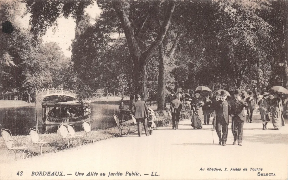 Bordeaux — Ein Gang am öffentlichen Garten — LL. — Verlag SELECTA, n° 48 - Vorderseite