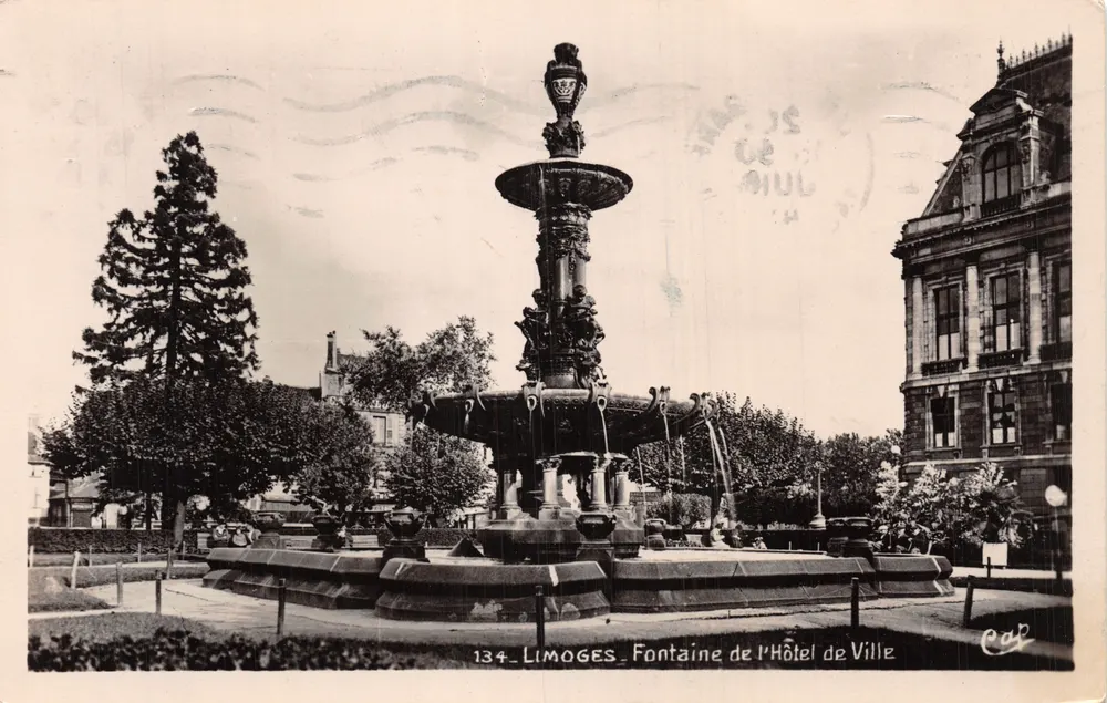 Limoges — Fontäne des Rathauses — Verlag C.A.P. n°134 - Vorderseite